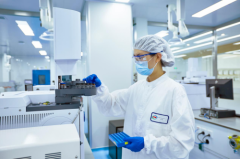 实听奶粉验证无误后交付给消费者